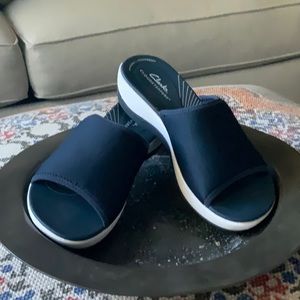 Clarks Women's Navy Slide Sandals